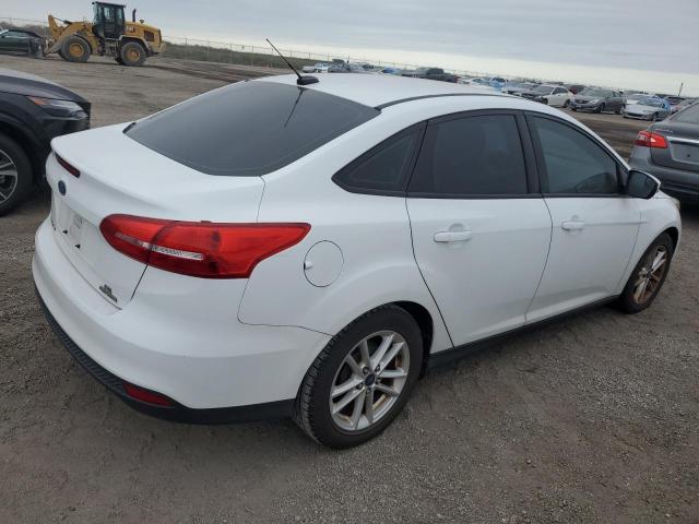 VIN 1FADP3F27FL252932 2015 Ford Focus, SE no.3