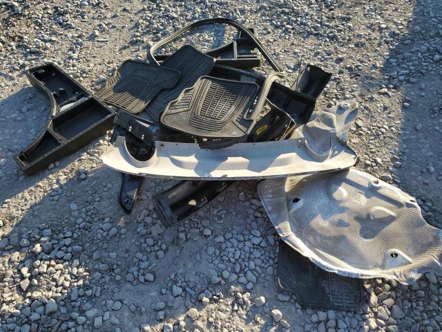 2017 FORD ESCAPE SE - 1FMCU0GD2HUA91783