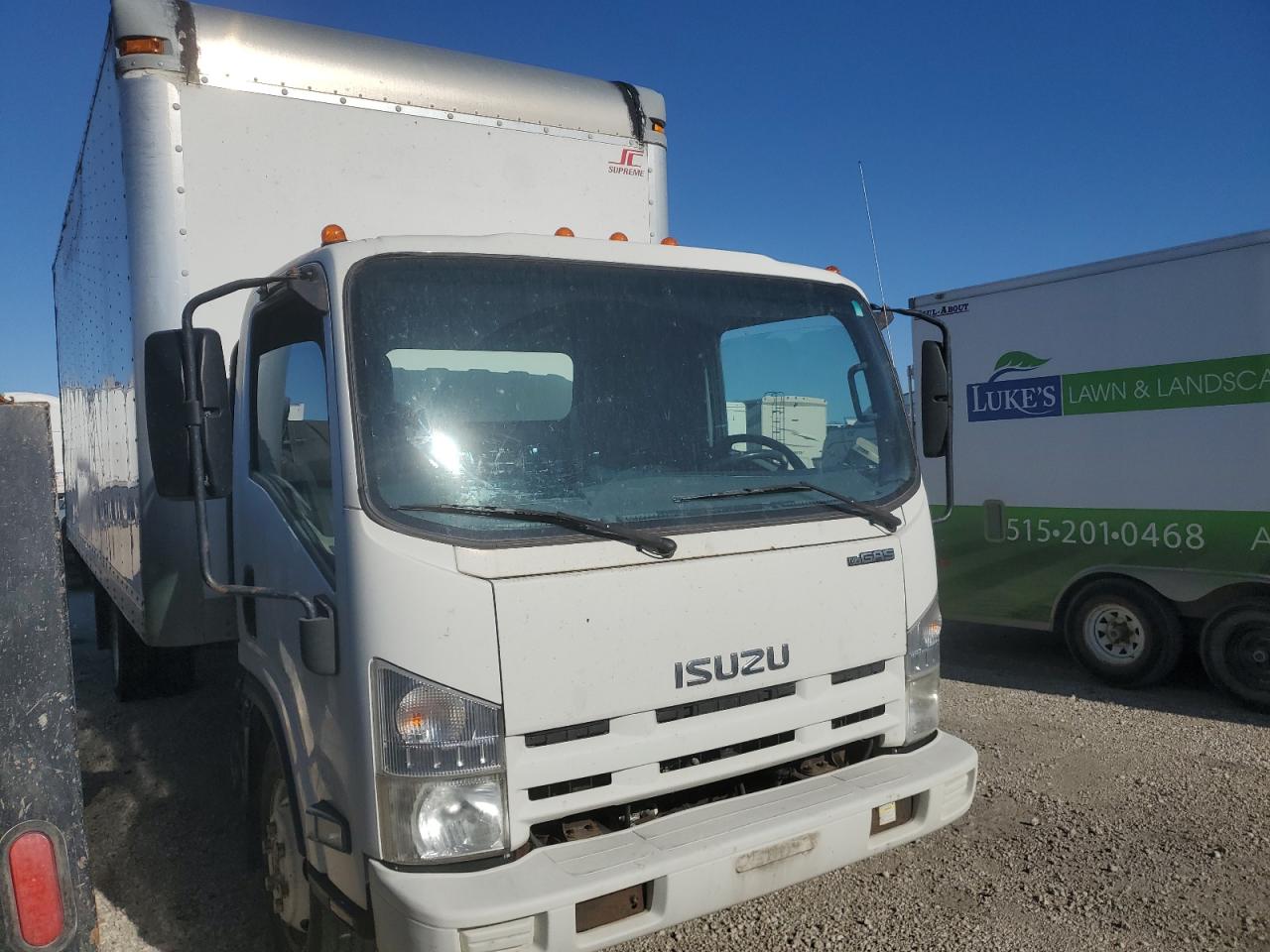 Lot #2971952047 2012 ISUZU NPR HD