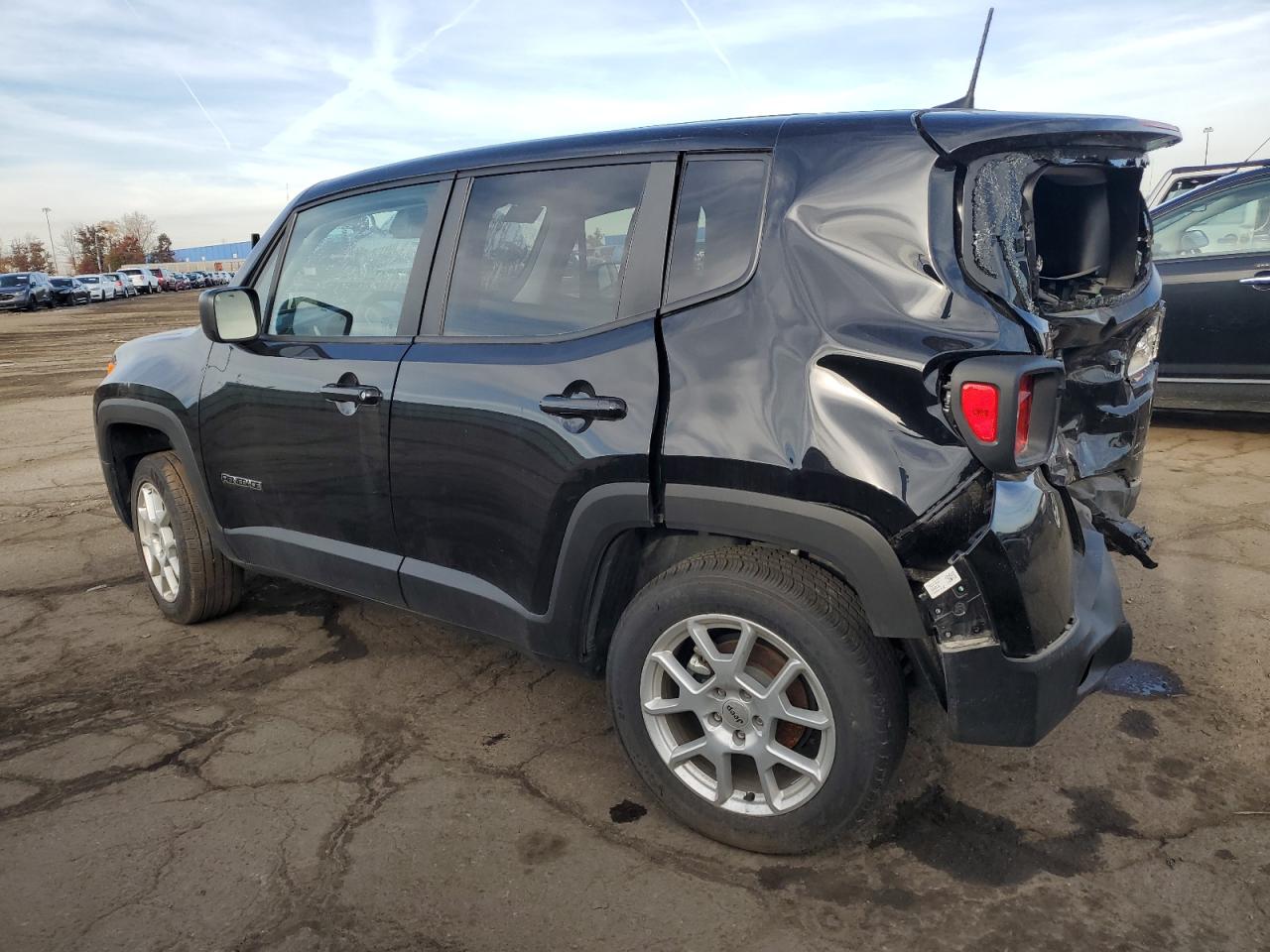 Lot #3003937521 2023 JEEP RENEGADE L