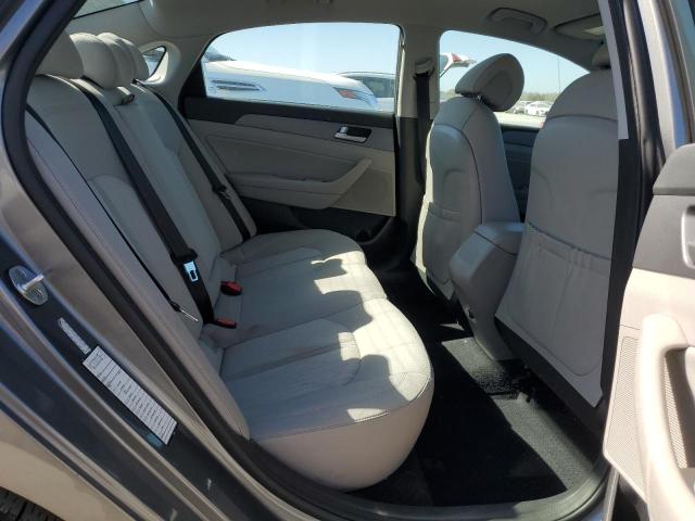 2017 HYUNDAI SONATA HYB - KMHE24L15HA059736