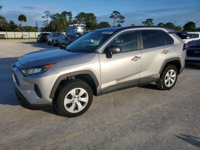 2020 Toyota RAV4, LE