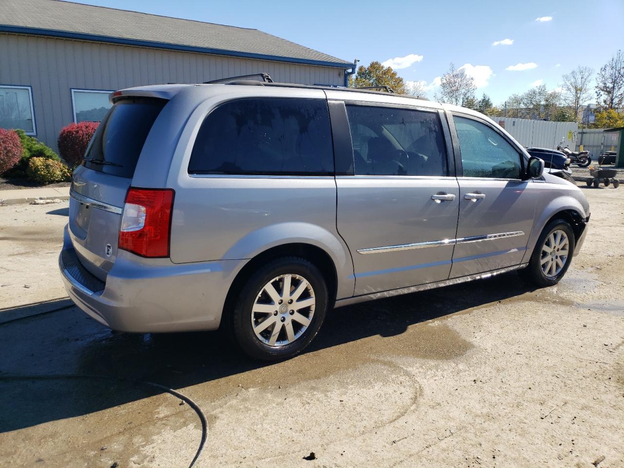 Lot #2947611753 2015 CHRYSLER TOWN & COU