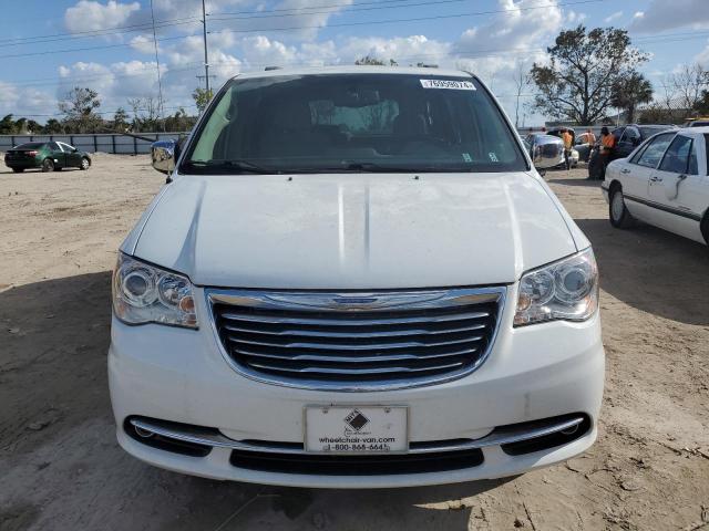 VIN 2C4RC1GG5FR571649 2015 Chrysler Town and Countr... no.5