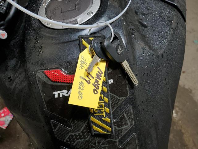 2024 HONDA XL750 JH2RD1618RK101443