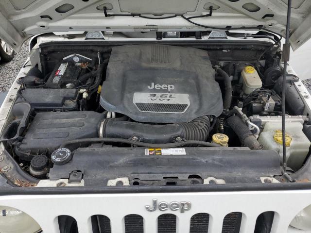 VIN 1C4BJWDG6DL700190 2013 Jeep Wrangler, Sport no.11