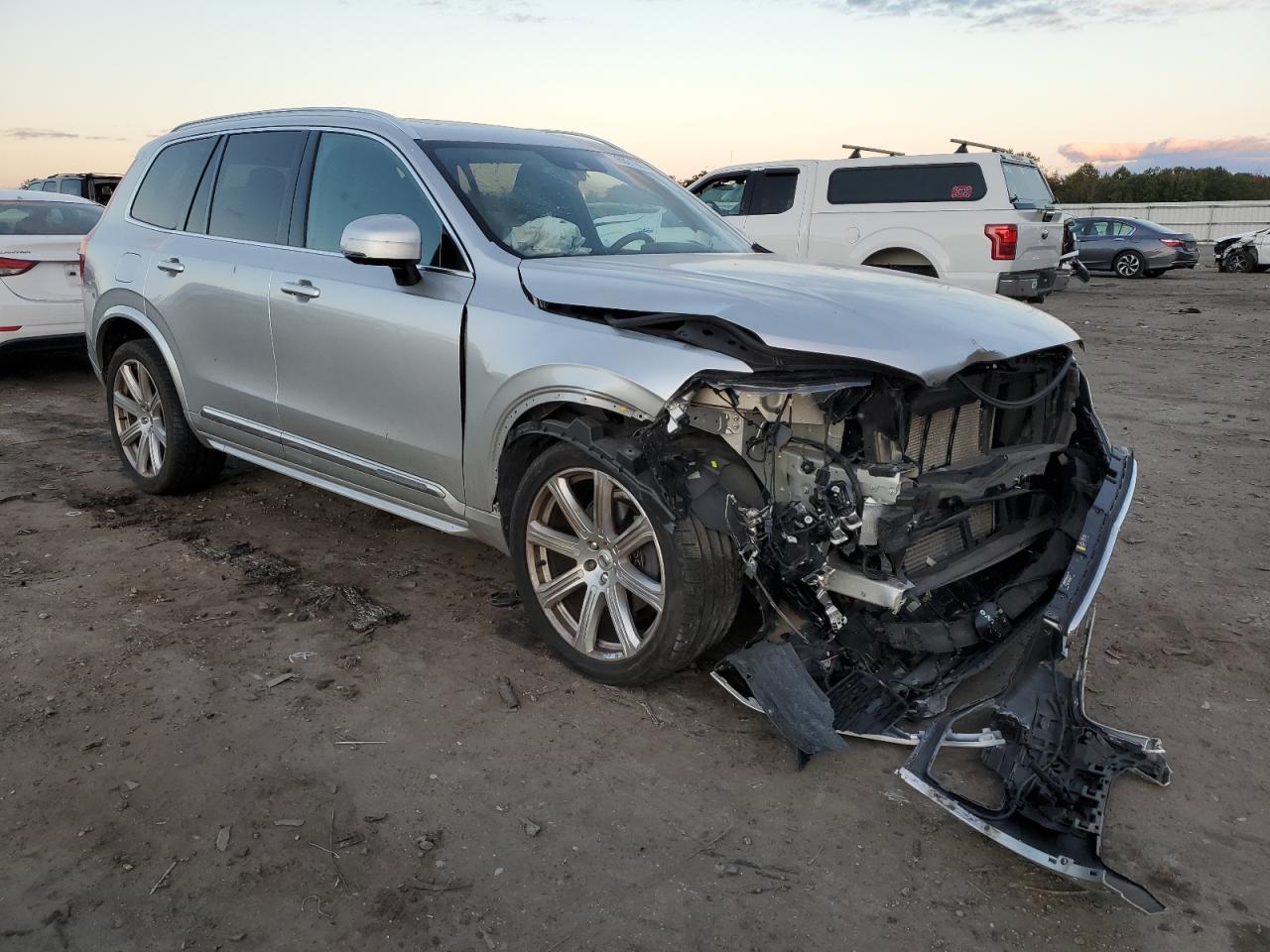 Lot #2996472367 2018 VOLVO XC90 T6