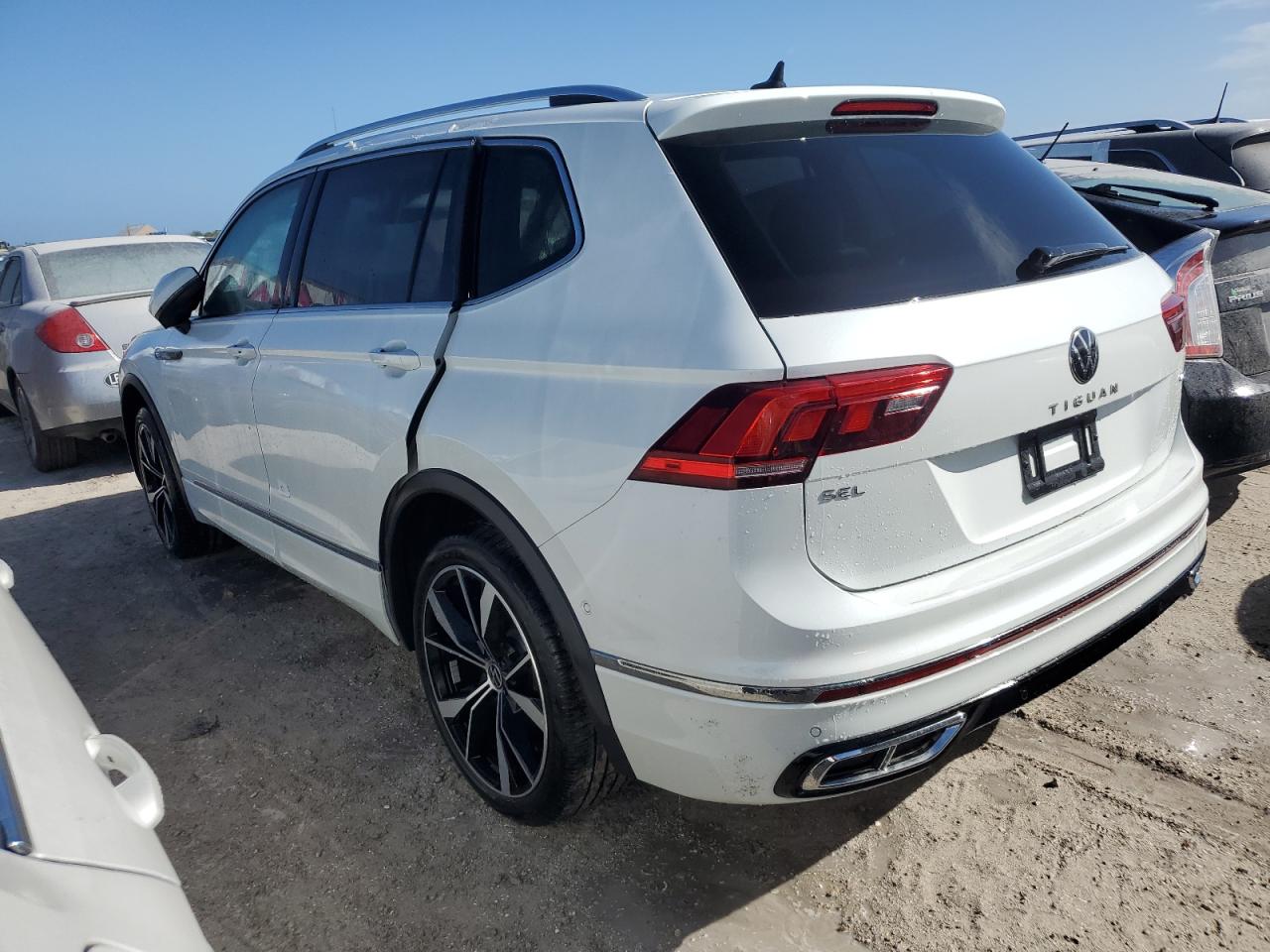 Lot #2921689677 2023 VOLKSWAGEN TIGUAN SEL