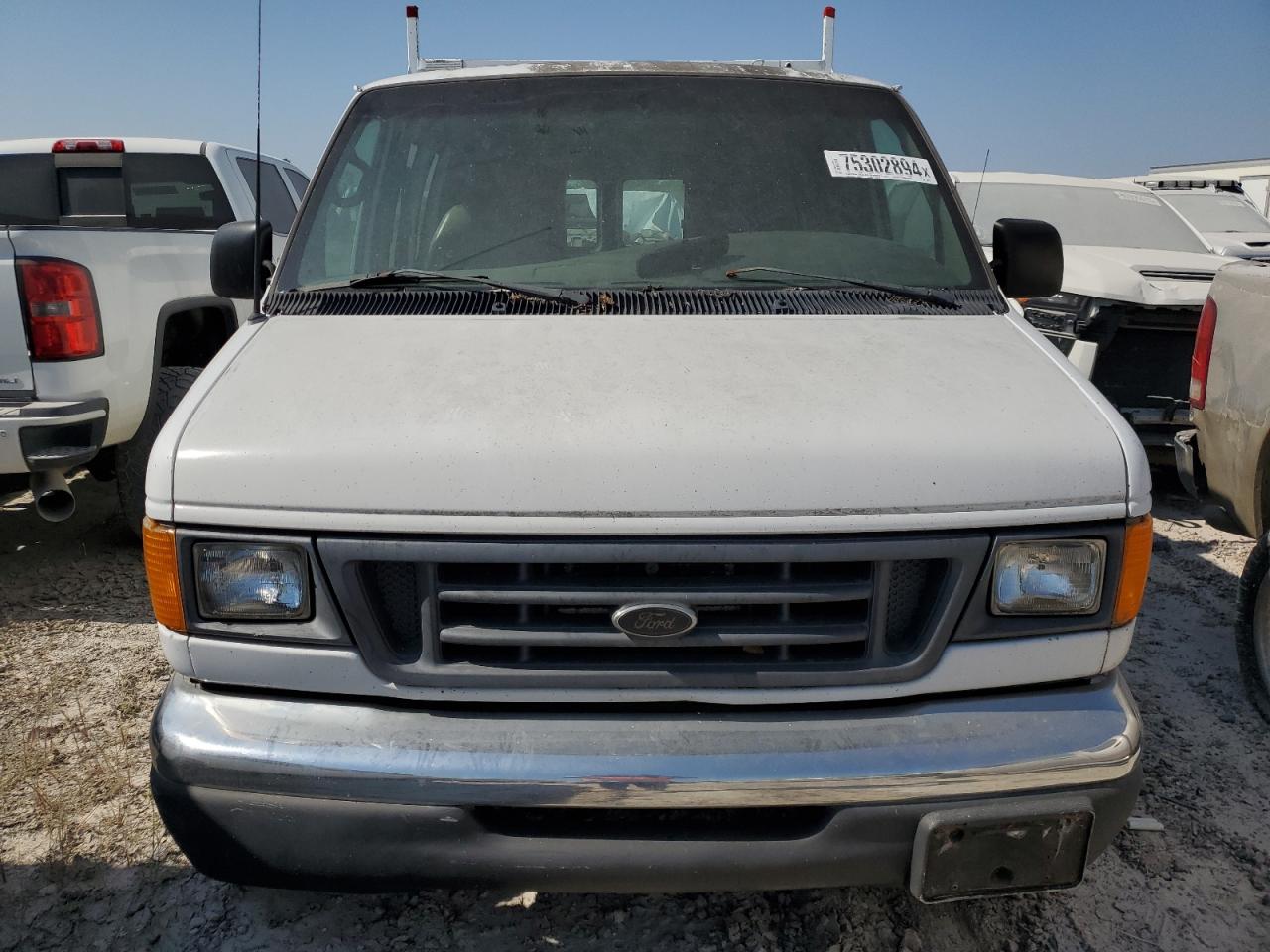 Lot #3006384106 2002 FORD ECONOLINE