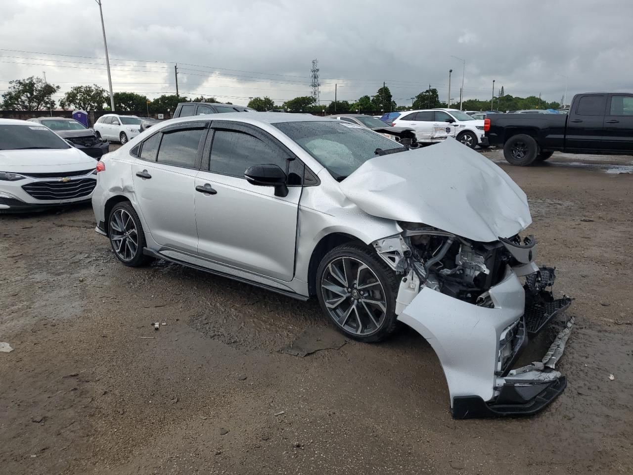 Lot #2989257749 2020 TOYOTA COROLLA SE