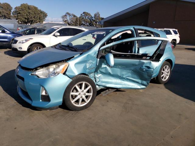 VIN JTDKDTB39D1050420 2013 Toyota Prius no.1