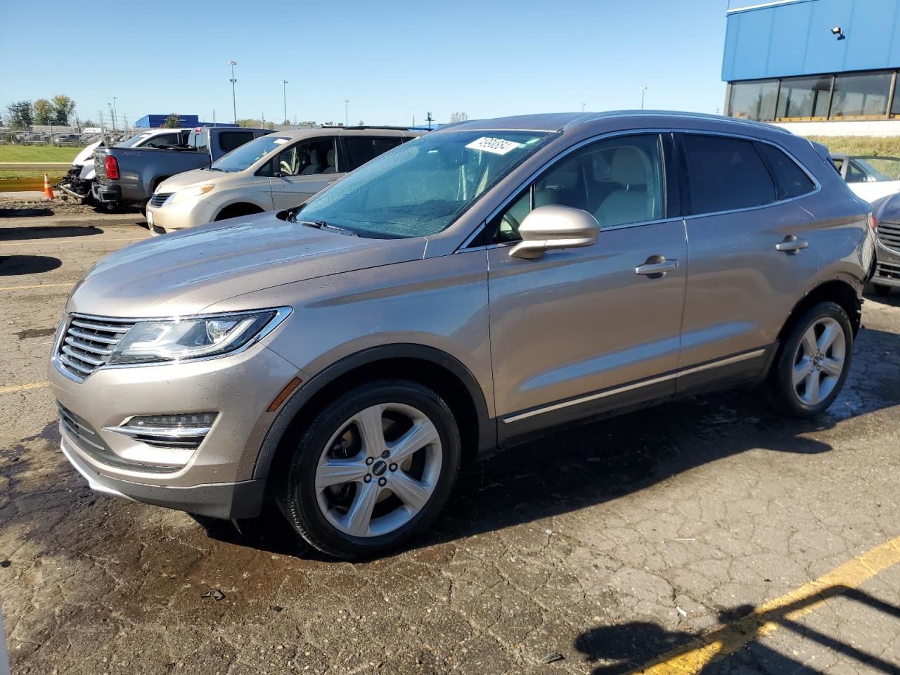 Lot #2945540102 2018 LINCOLN MKC PREMIE