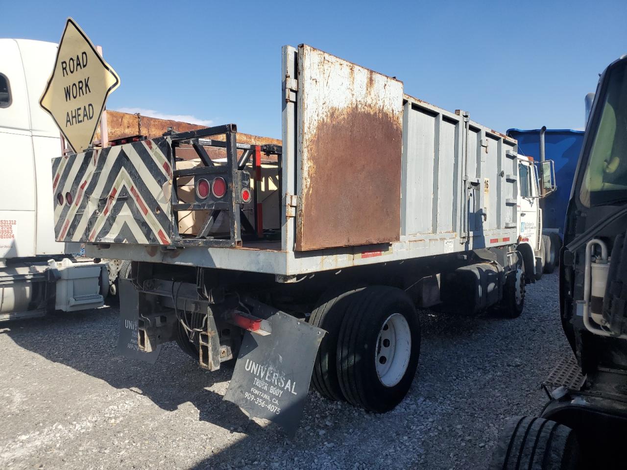 Lot #2977224144 1994 MACK 200 MS200