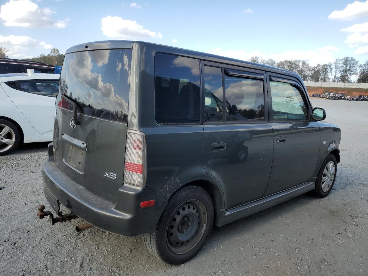 Lot #2962177216 2005 TOYOTA SCION XB