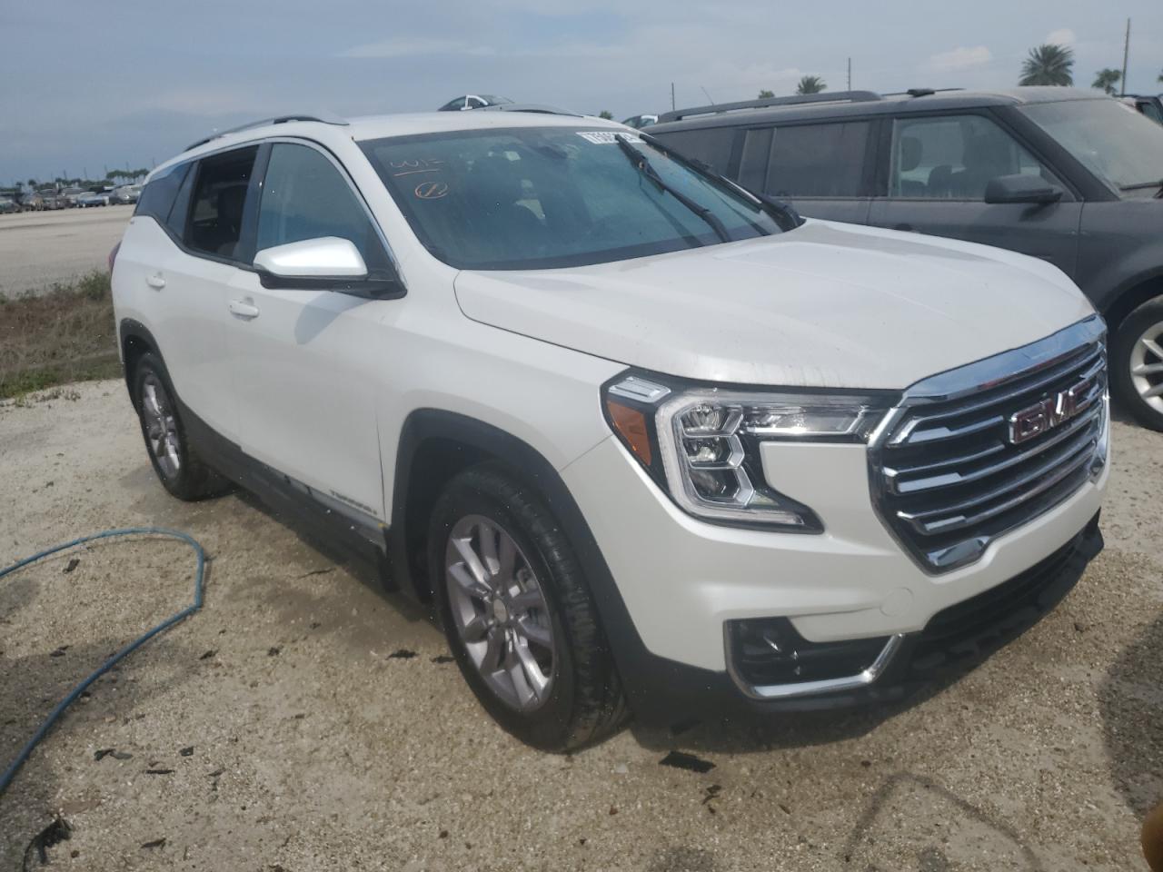 Lot #2960276925 2022 GMC TERRAIN SL