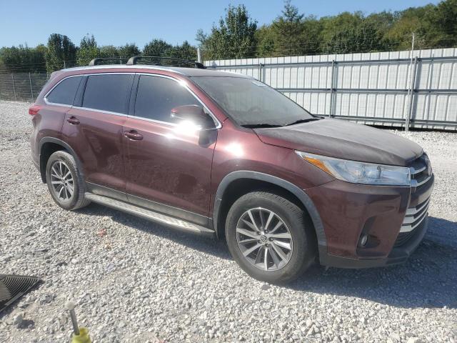 VIN 5TDKZRFH7KS338348 2019 Toyota Highlander, SE no.4