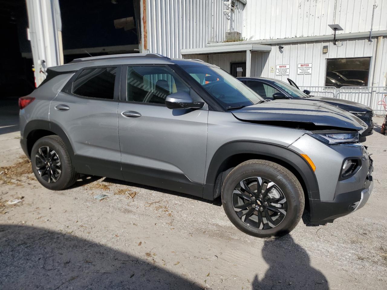 Lot #2974721129 2023 CHEVROLET TRAILBLAZE