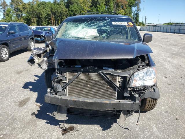 2015 CHRYSLER TOWN & COU - 2C4RC1BG8FR617417