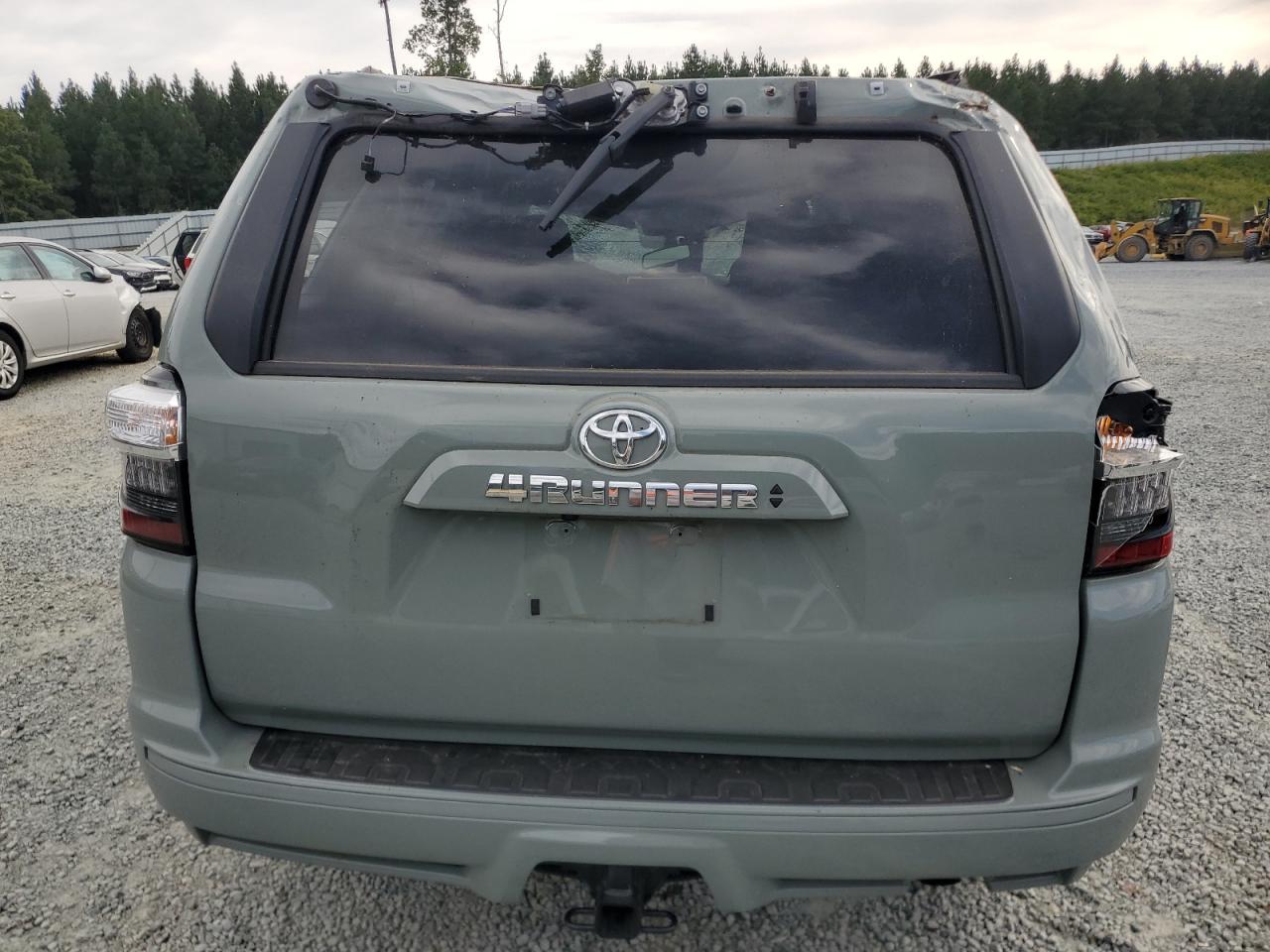 Lot #2962635843 2023 TOYOTA 4RUNNER SE