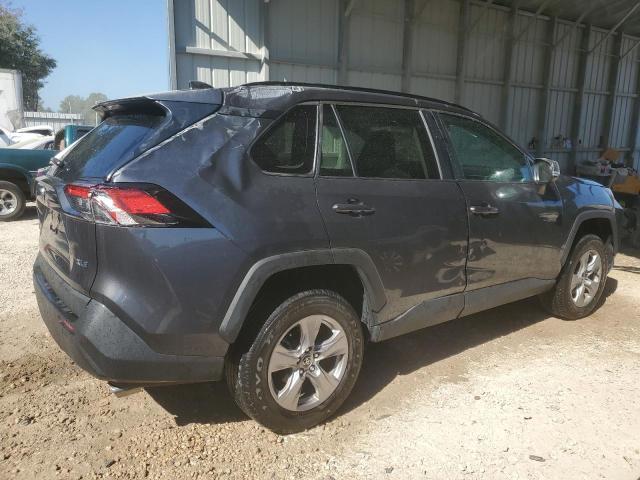 VIN 2T3W1RFV1NC210660 2022 Toyota RAV4, Xle no.3