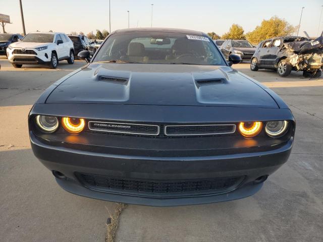 VIN 2C3CDZAG6GH309788 2016 Dodge Challenger, Sxt no.5