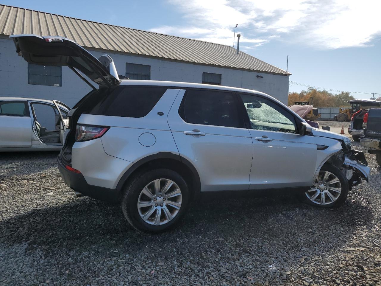 Lot #2912073652 2018 LAND ROVER DISCOVERY