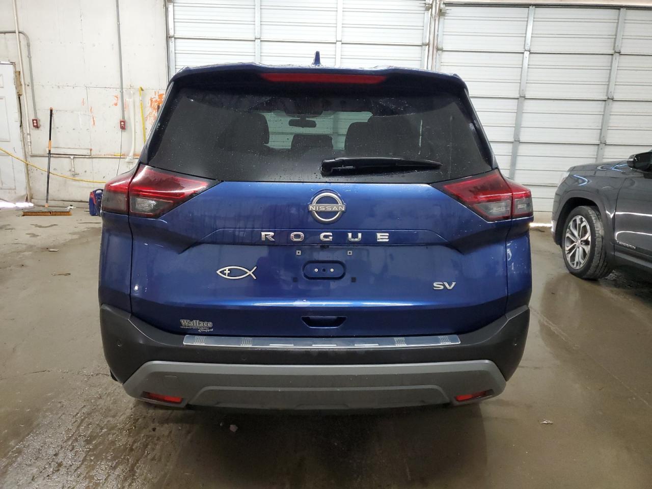 Lot #2955321591 2023 NISSAN ROGUE SV