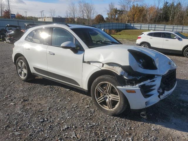 VIN WP1AB2A50GLB43624 2016 Porsche Macan, S no.4