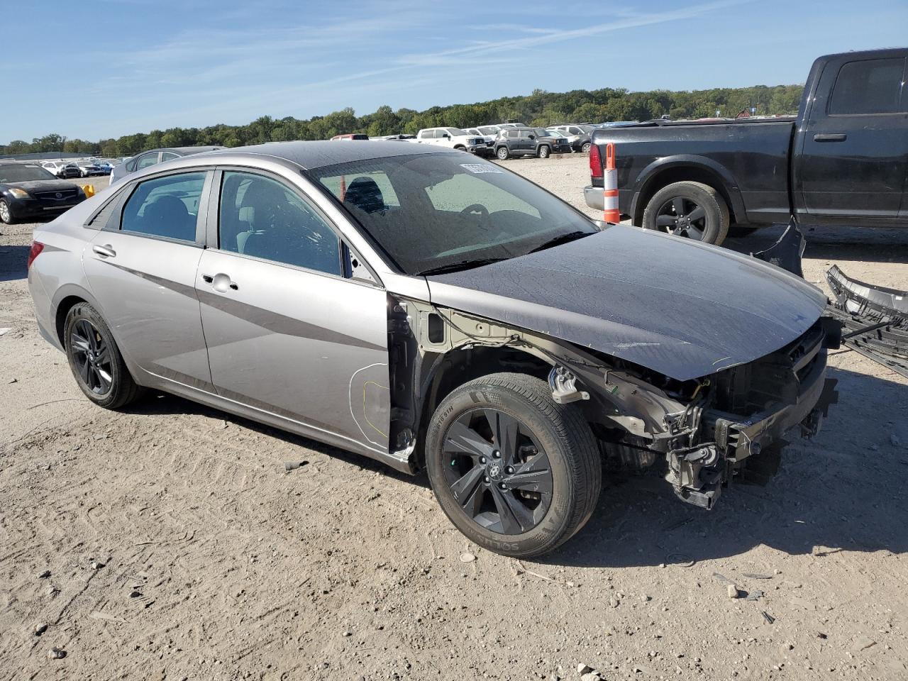 Lot #2928944742 2021 HYUNDAI ELANTRA SE