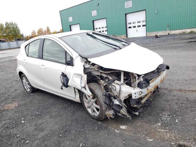 Vin: jtdkdtb33e1060216, lot: 75715774, toyota prius 20144