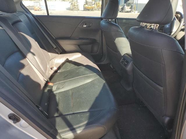 2017 HONDA ACCORD TOU - 1HGCR3F97HA010672