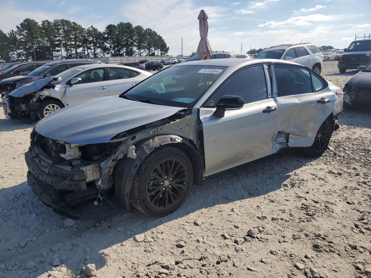  Salvage Toyota Camry