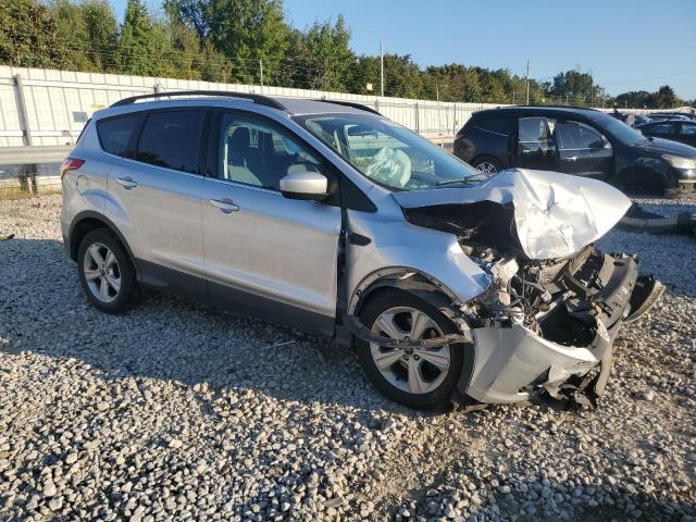 VIN 1FMCU0GXXGUB95835 2016 Ford Escape, SE no.4