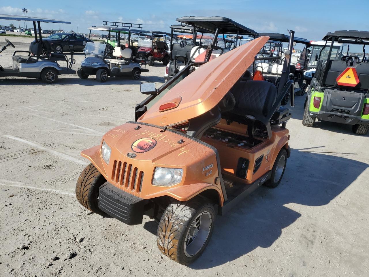 Lot #2947663660 2020 GOLF CART