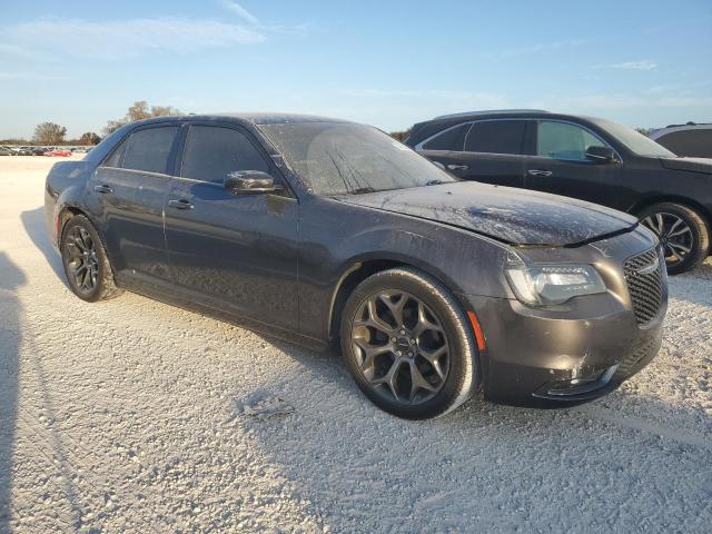 VIN 2C3CCABG8GH349003 2016 Chrysler 300, S no.4