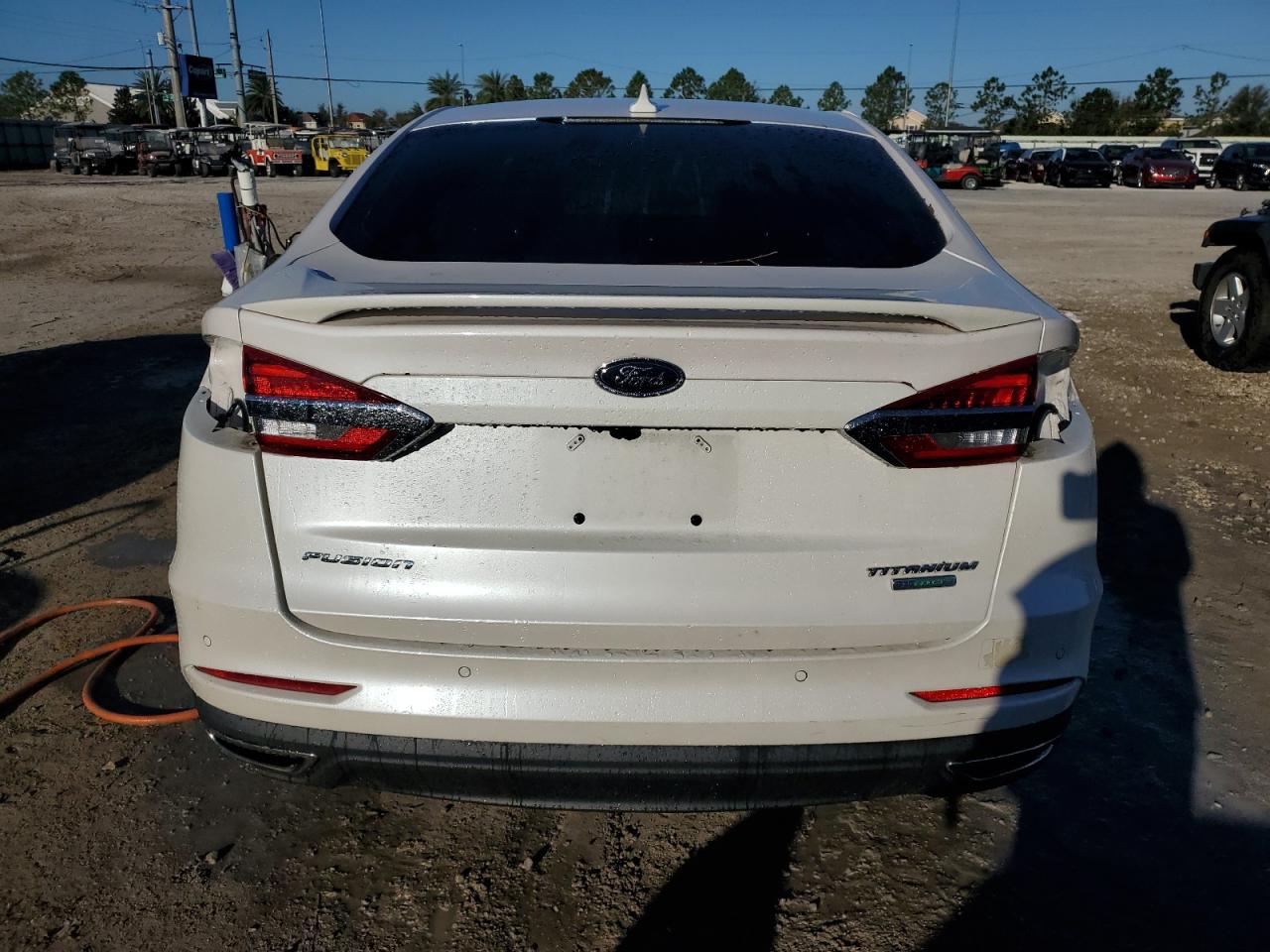 Lot #2989157944 2020 FORD FUSION TIT