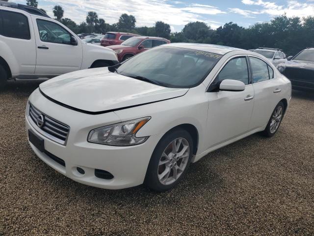 NISSAN MAXIMA S