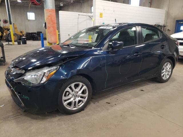 VIN 3MYDLBYV0JY328158 2018 Toyota Yaris no.1