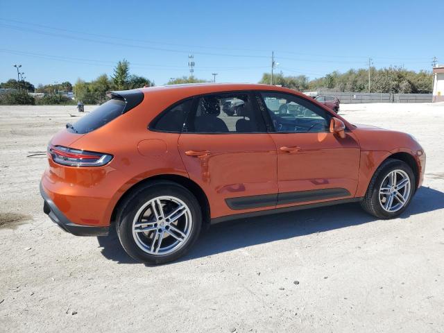 VIN WP1AA2A57NLB06280 2022 Porsche Macan no.3