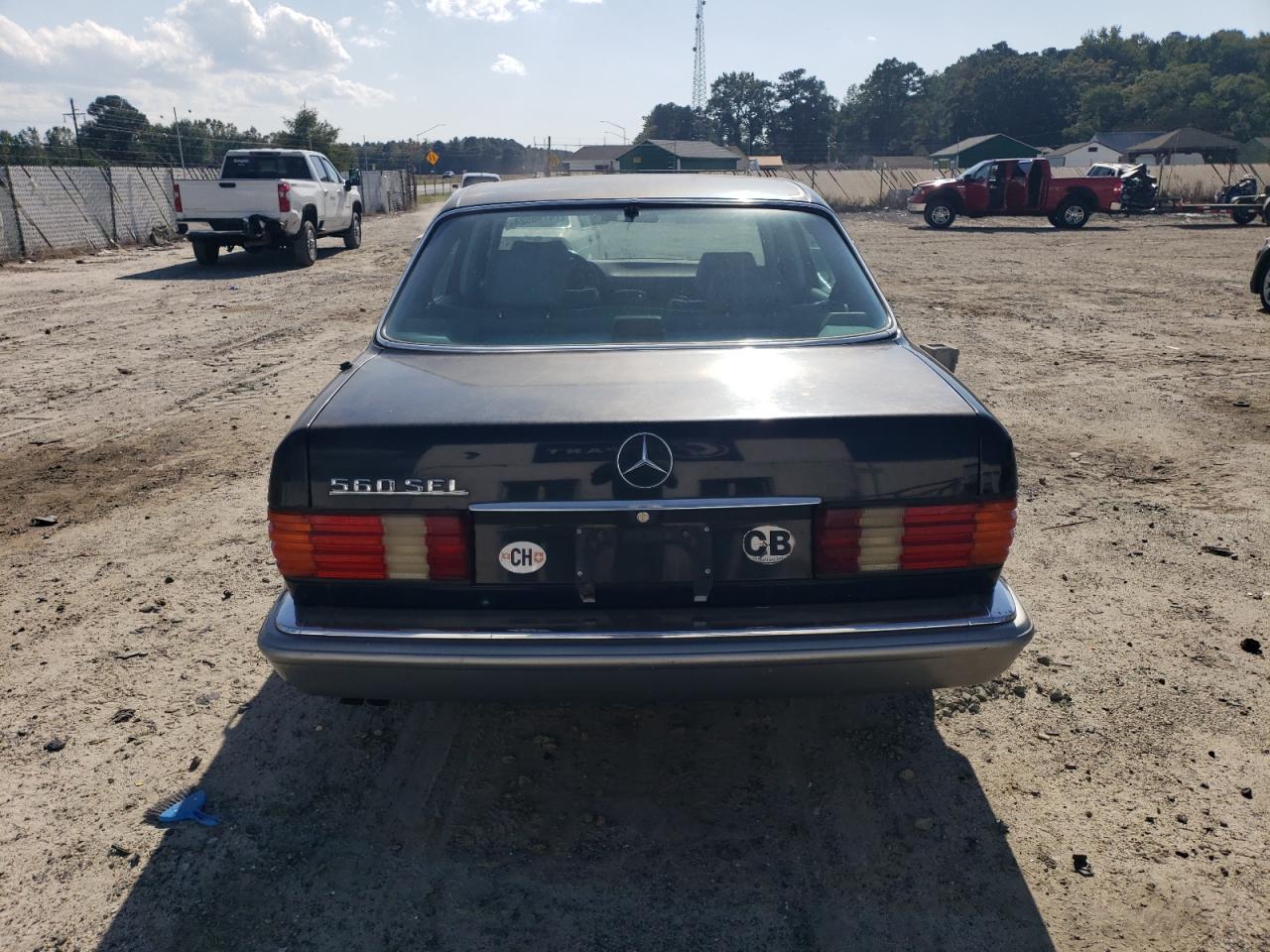 Lot #2993379845 1987 MERCEDES-BENZ 560 SEL