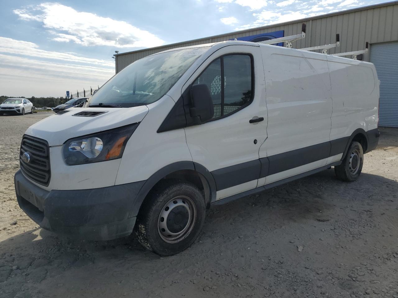 Ford Transit 2018 250