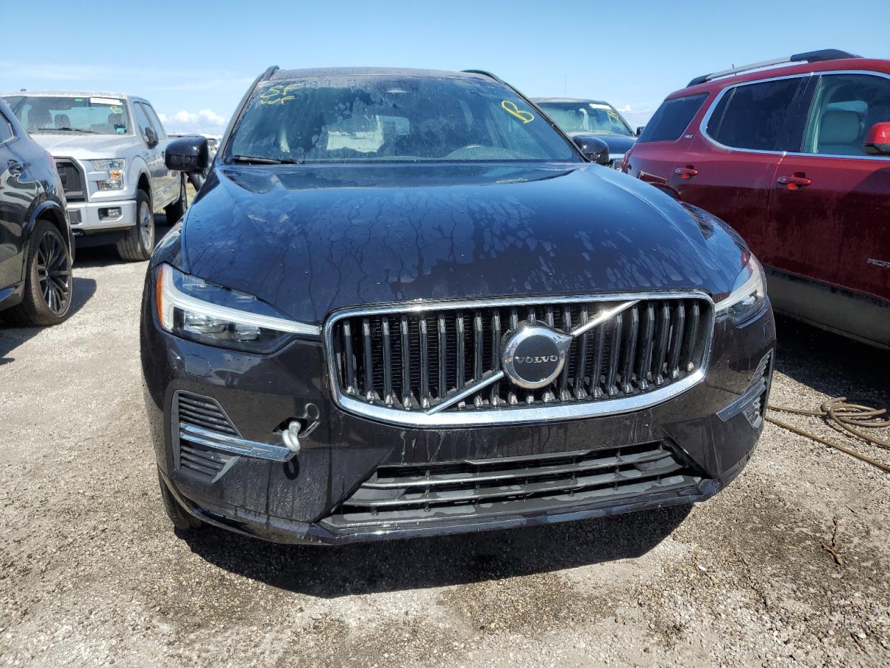 Lot #2989157940 2022 VOLVO XC60 B5 MO