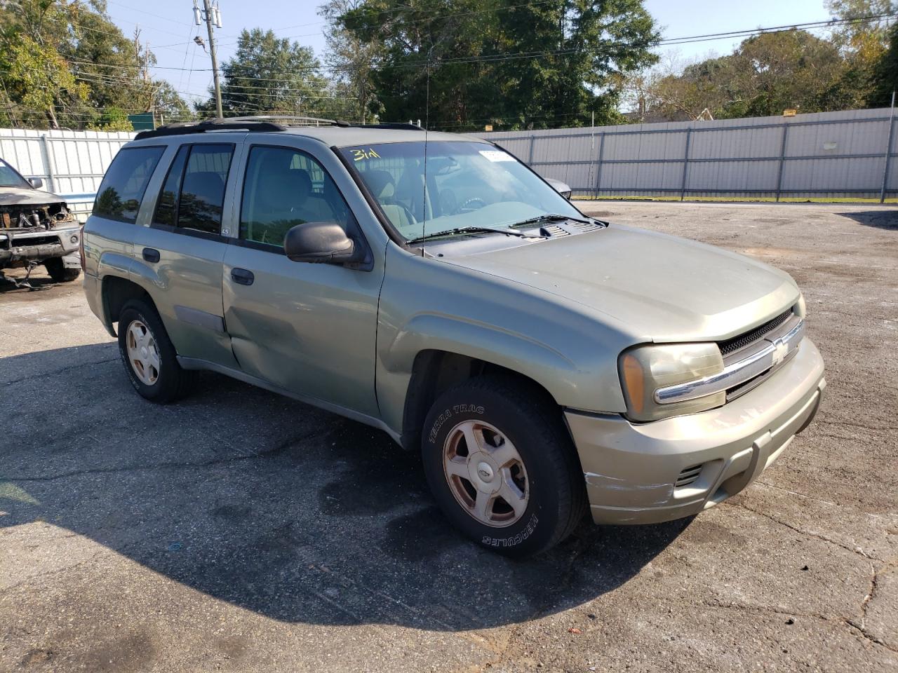 Lot #2943151383 2003 CHEVROLET TRAILBLAZE