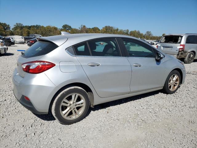 VIN 3G1BE6SM9JS610463 2018 Chevrolet Cruze, LT no.3