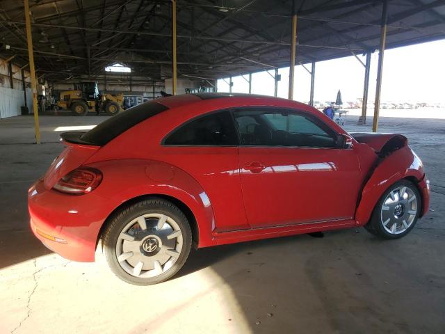 2019 VOLKSWAGEN BEETLE SE 3VWJD7AT9KM711848