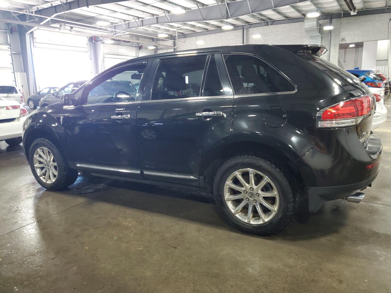 Lot #2926292374 2011 LINCOLN MKX