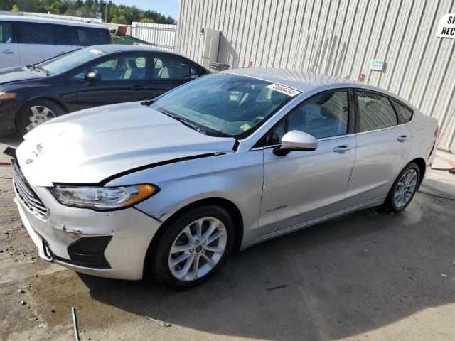 VIN 3FA6P0LU8KR207359 2019 Ford Fusion, SE no.1