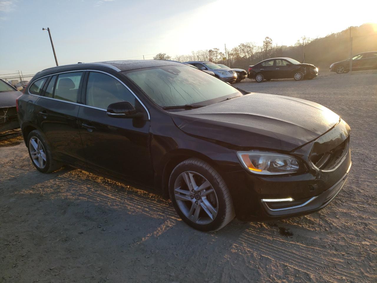 Lot #2991702098 2015 VOLVO V60 PLATIN