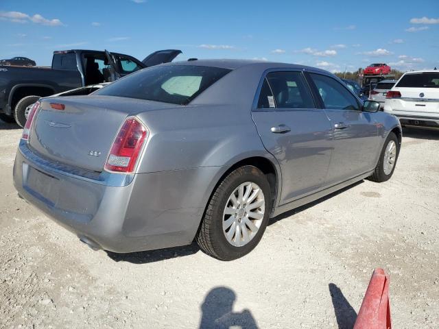 VIN 2C3CCAAGXEH222381 2014 Chrysler 300 no.3