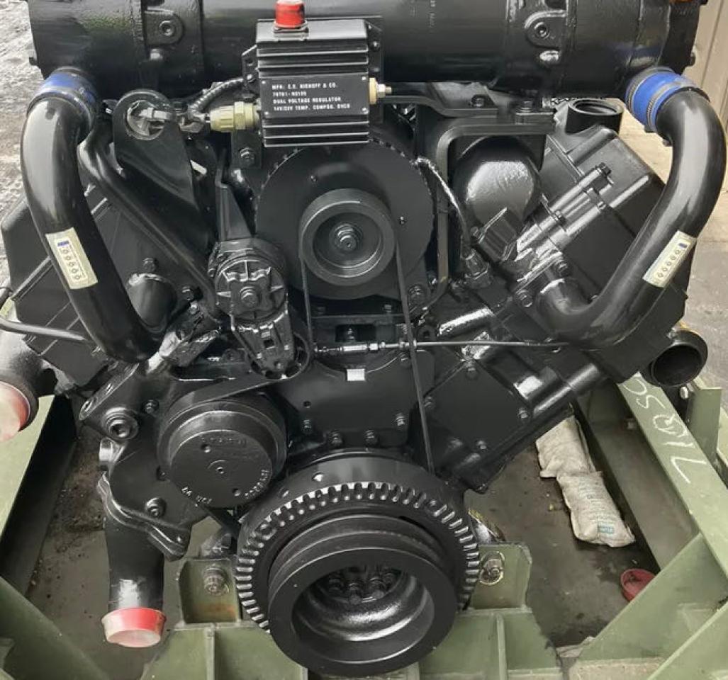 Lot #2935718841 1993 CUMMINS VTA1710